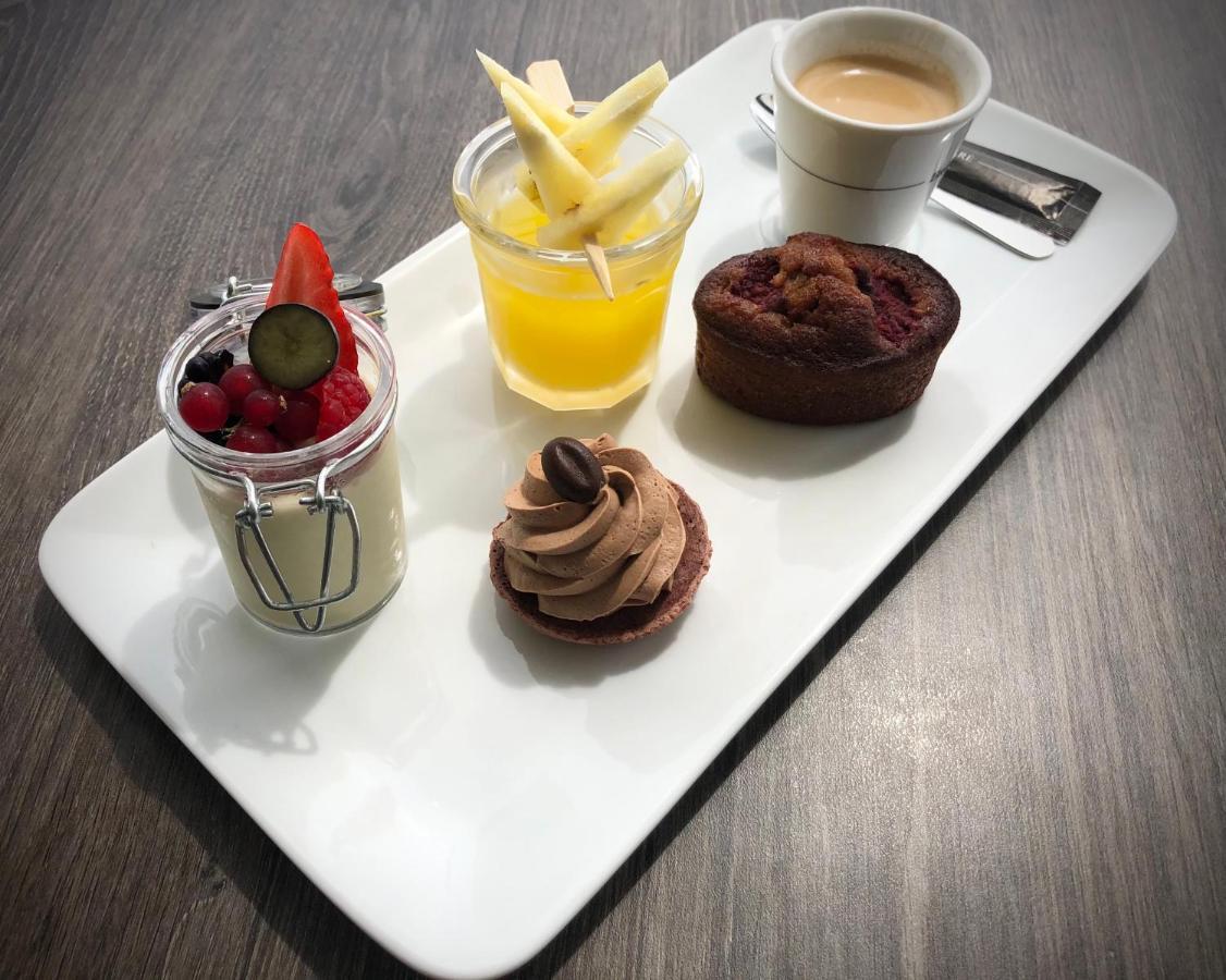 Logis Hotel & Restaurant Les Mouettes - Larmor Plage, Proche De Lorient 外观 照片