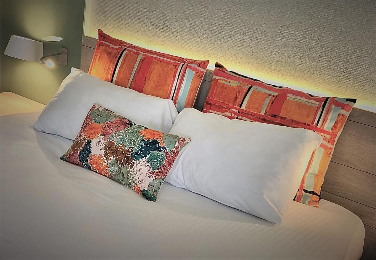Logis Hotel & Restaurant Les Mouettes - Larmor Plage, Proche De Lorient 外观 照片