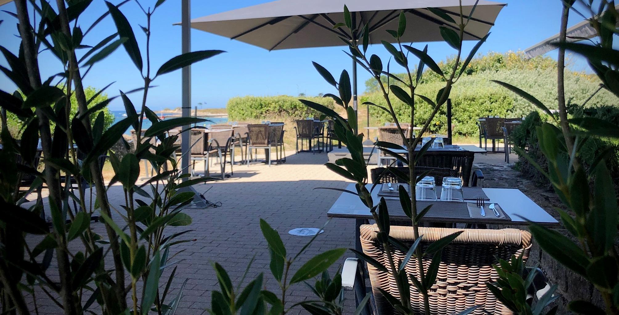 Logis Hotel & Restaurant Les Mouettes - Larmor Plage, Proche De Lorient 外观 照片