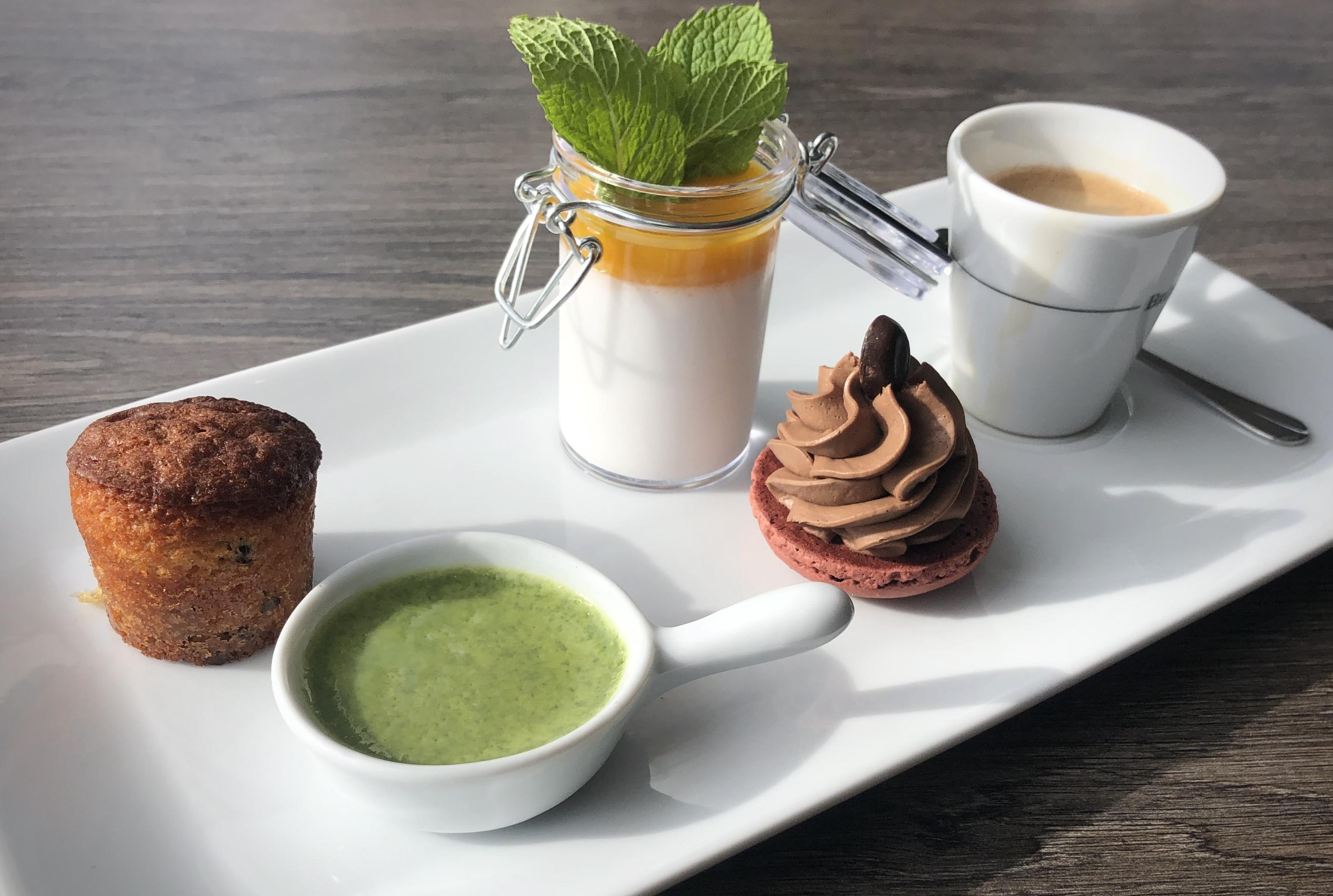 Logis Hotel & Restaurant Les Mouettes - Larmor Plage, Proche De Lorient 外观 照片
