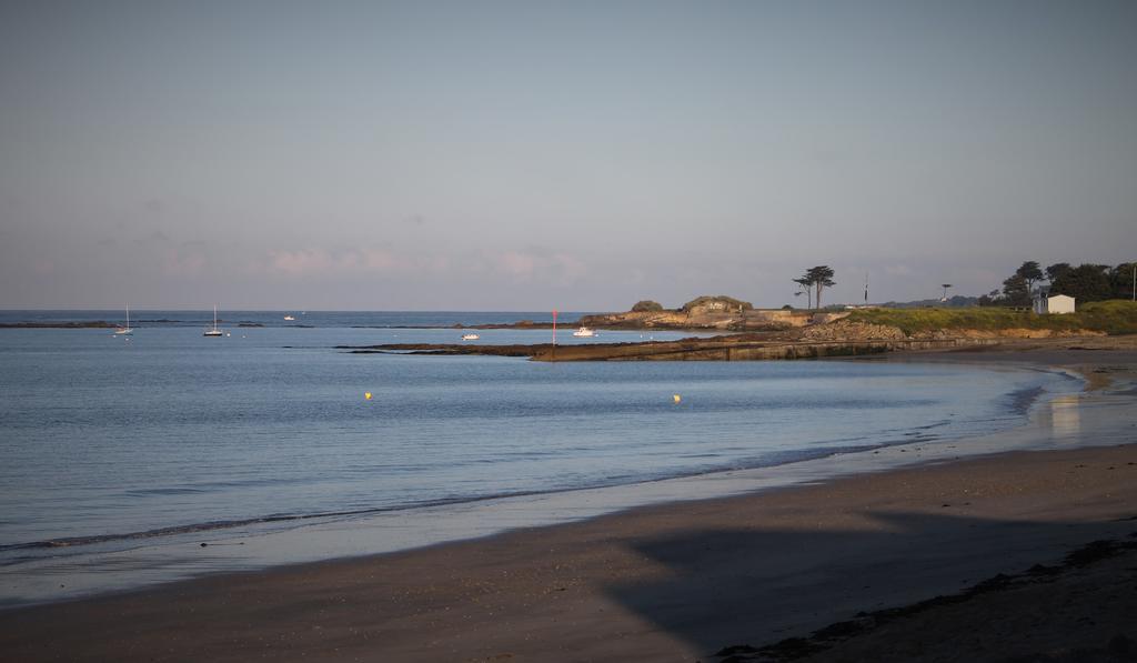 Logis Hotel & Restaurant Les Mouettes - Larmor Plage, Proche De Lorient 外观 照片